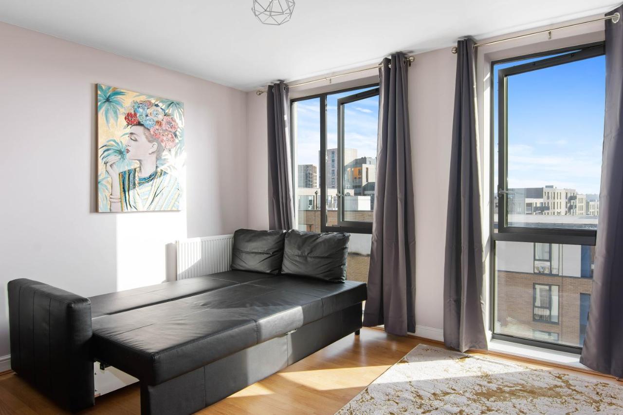 Spacious & Cosy, Netflix, Parking, Colindale Station Hendon Exterior photo